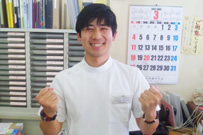 にこにこ整骨院　日の出院院長
